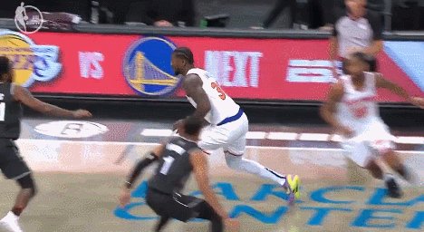 app下载-裁判报告认定兰德尔走步 尼克斯前锋成走步大王